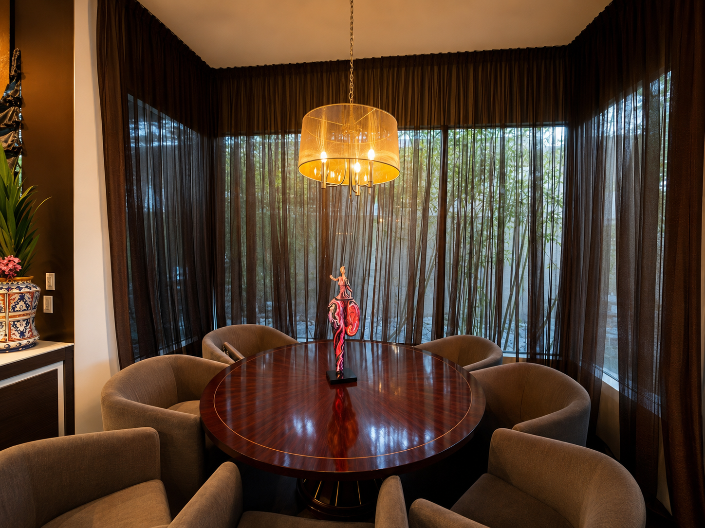 The Quiet Table in Bo Sharp's personal home